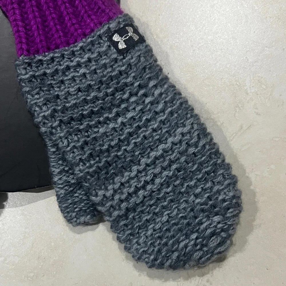 Under Armour Gray and Purple Knit Mittens